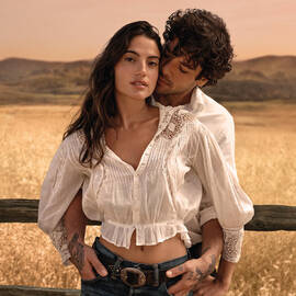 Romance Discovery Travel Trio