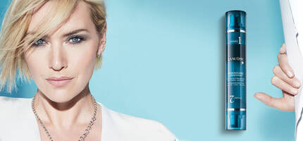 woman with turquoise ombre hairstyle